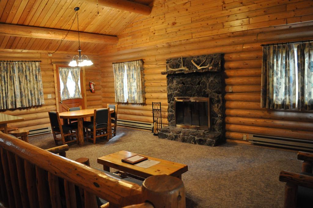 320 Guest Ranch Villa Gallatin Gateway Rum bild